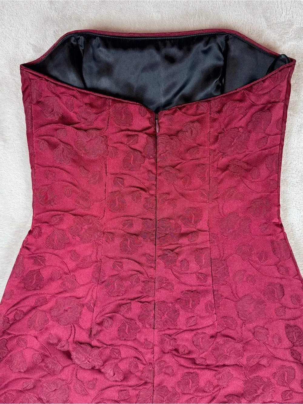 Vintage Jessica McClintock Strapless Burgundy Jacquard Gown Size 4 Formal Dress
